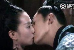 圆房视频在线观看,在线观看的视觉盛宴