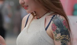 网红吃瓜纹身美女视频大全,视频大全带你领略独特魅力