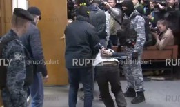 女兵爆料遭骚扰视频,勇敢揭露军营内幕