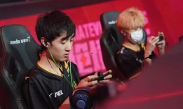 和平精英转会期最新爆料,神秘战队加盟，顶级选手转会揭秘